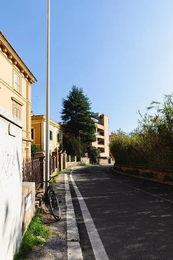 Domus Vaticana Rome 0*,